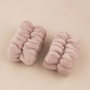 Gray Curry Pair (3 stitches)