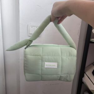 Portable puff bag-green