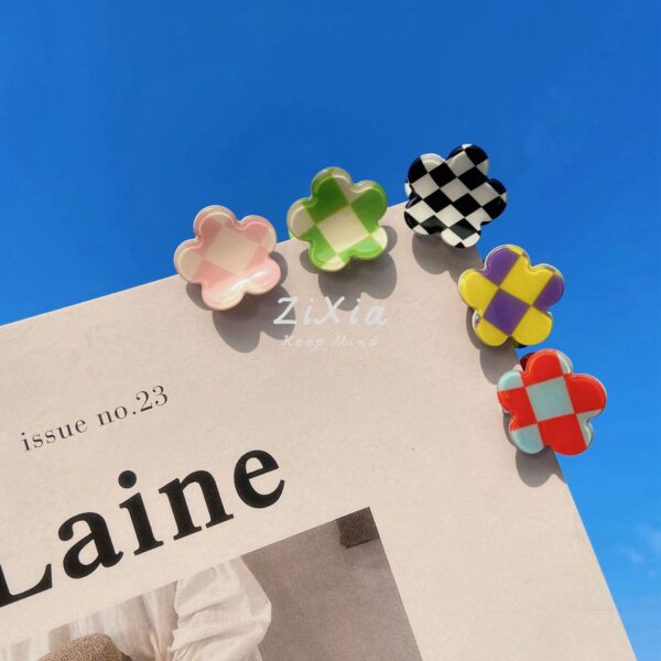 Wholesale Checkerboard Mini Plastic Hair Clips