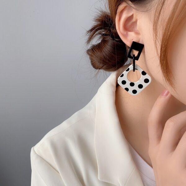 Wholesale Polka Dot Geometric S925 Silver Pin Acrylic Earrings