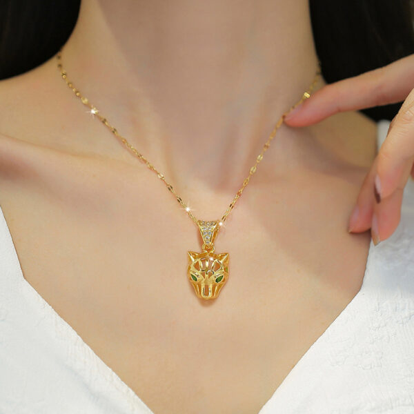 Wholesale Titanium Steel Wire Hollow Leopard Head Collarbone Necklace