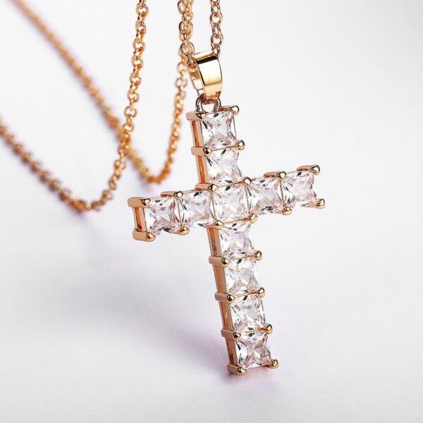 O1CN01hB3P7l1ESnnCpzse0_2685160351-0-cib Wholesale Full Diamond Square Zircon Cross Necklace