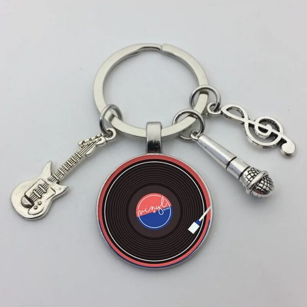 Wholesale Classic Style Vinyl Vintage Gramophone Record Dome Glass Keychain