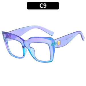 C9-transparent blue box