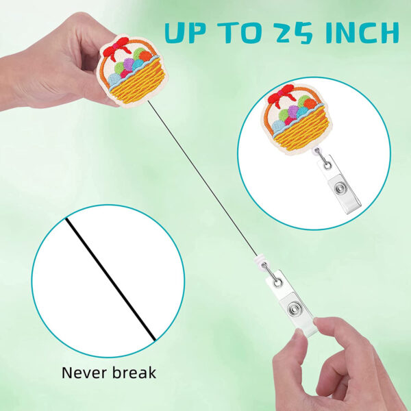 Wholesale ABS Festival Series Sparkling Pink Turkey Love Egg Maple Leaf Emblem Scroll Retractable Keychain