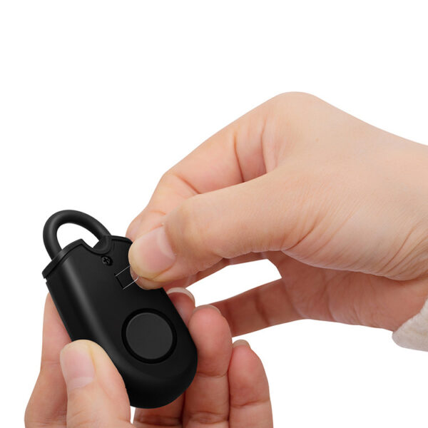 Wholesale Plastic Outdoor Mountaineering Keychain