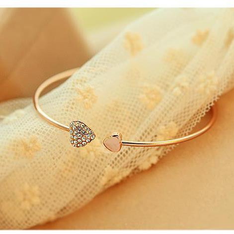 O1CN01hYt77Q1yaYrDM8Wb0_2215209296595-0-cib Wholesale Full Diamond Heart-shaped Heart Opening Alloy Gold-plated Adjustable Bracelet