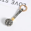 O1CN01hjWWgQ2GKDjiQjNj0_2208315888996-0-cib-1 Wholesale PU Rhinestone Claw Chain Ball Keychain