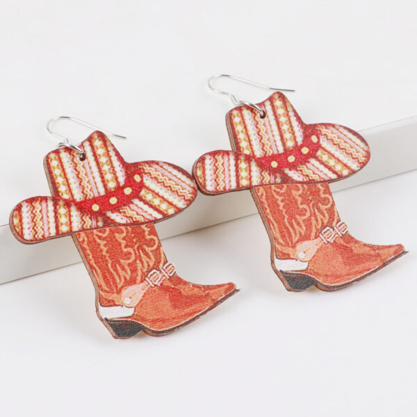 O1CN01hu1VWd27ScYaO3jpM_3843297796-0-cib Wholesale Western Style Sunflower Cow Head Boots Wood Chip Hollow Earrings