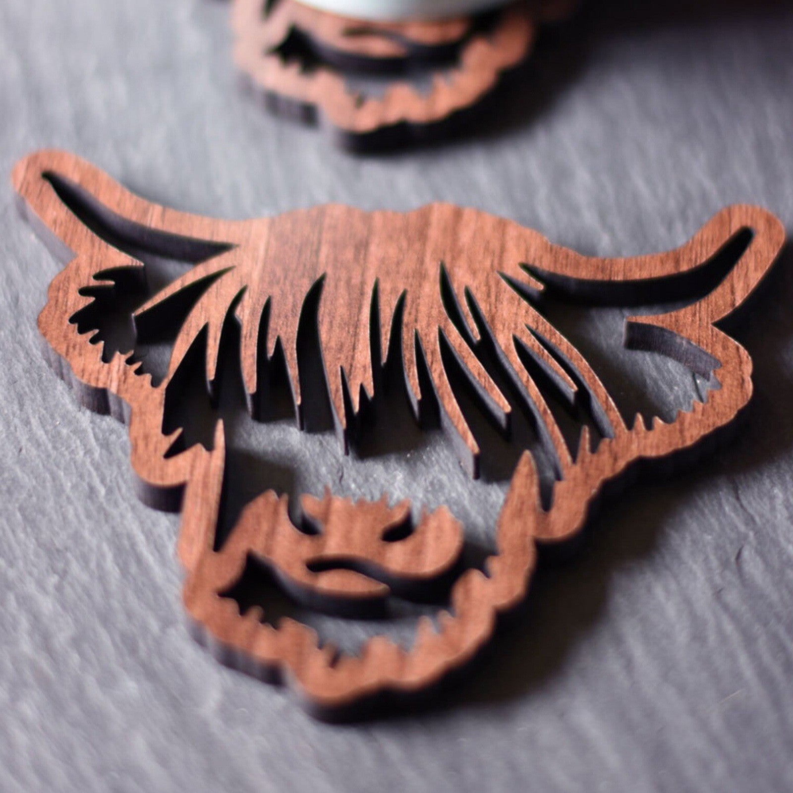 Wholesale Highland Cattle Hollow Wooden Coaster Anti-scalding Heat Insulation Pad Placemat