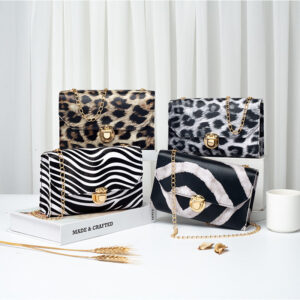 Wholesale PU Leopard Patterned Snake Patterned Small Square Bag Single Shoulder Crossbody Bag