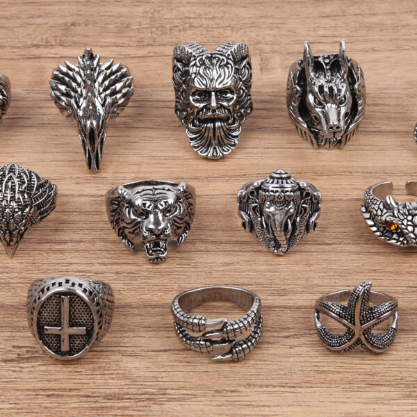 Wholesale Retro Punk Wolf Head Men's Ring Set