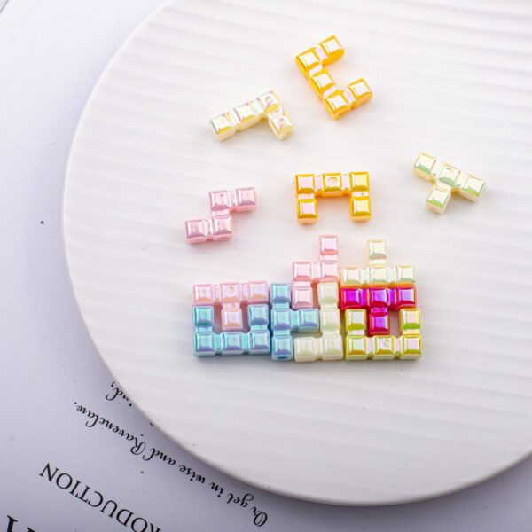 Wholesale Acrylic Cartoon Owl Head Straight Hole Beads