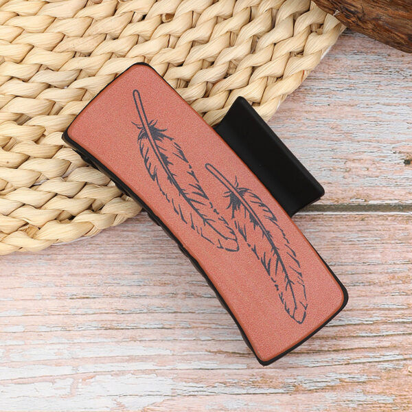 O1CN01iovucw1ftMUusgNsn_3172764064-0-cib Wholesale of Western Cowboy Style Feather Cowhead Leather Hair Clips