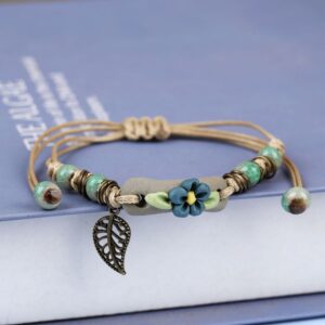 yellow heart blue petals