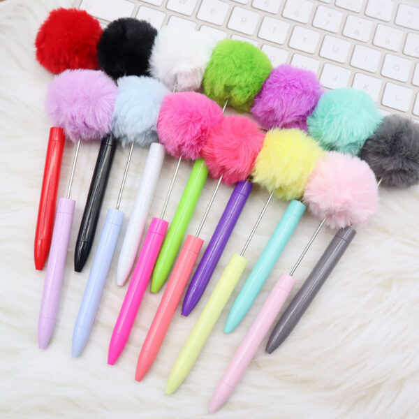 Wholesale New Plush Ball Bead Pen Creative DIY Handmade Plastic Plush Ball Beaded Ballpoint Pen High Value Plush Pen