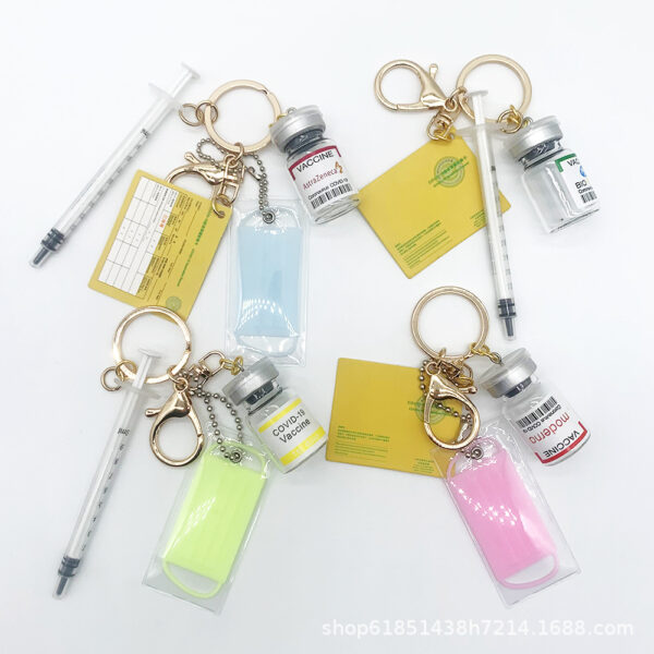 Wholesale Simulation Creative Medicine Bottle Vaccine Keychain