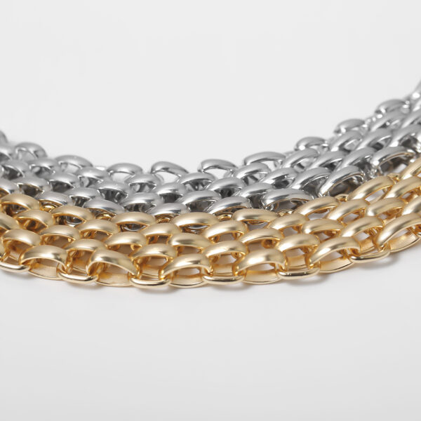 Wholesale Exaggerated Thick Chain Sweater Iron Necklaces