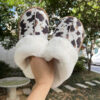 O1CN01j7wmrI1pKggYZdnOi_2211545615342-0-cib Wholesale Winter Home Cow Patterned Plush Slippers