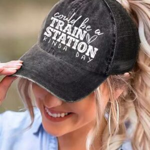 TRAIN love embroidery / All yards