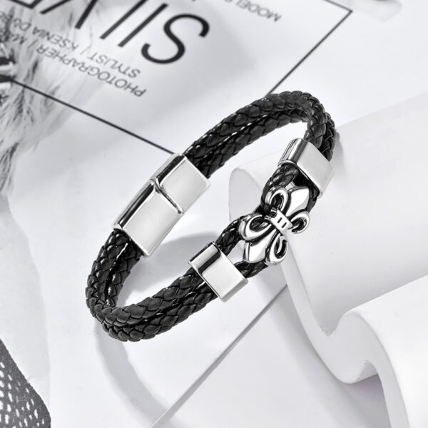 Wholesale Men's Leather Magnetic Buckle Woven Bracelets