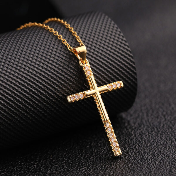 Wholesale Copper Micropaved Zircon Cross Pendant Necklace