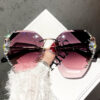 Wholesale UV Resistant Crystal Cut Edge Frameless Diamond Inlaid PC Sunglasses