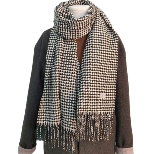 Wholesale Thickened Imitation Cashmere Thousand Bird Pattern Scarves