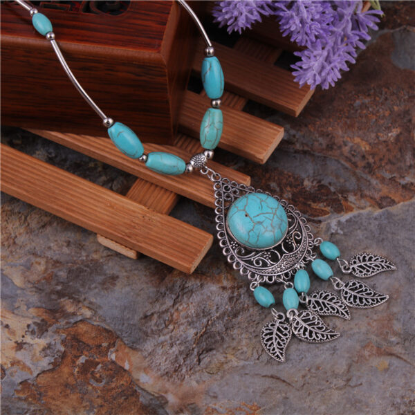 Wholesale Vintage Alloy Ethnic Style Turquoise Pendant Leaf Tassel Turquoise Necklace