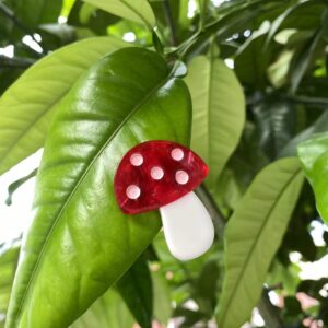 Small mushroom duck clip