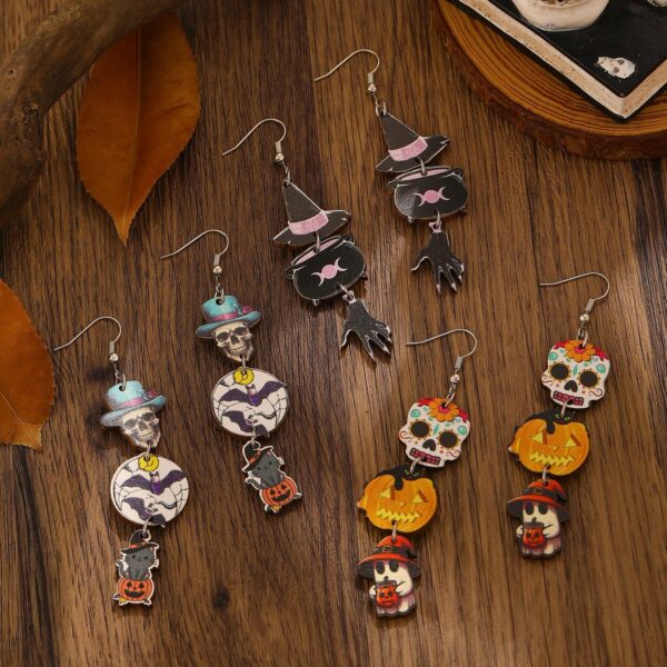 O1CN01jxwiSp1WVhaeYLMEy_3379762794-0-cib Wholesale Halloween Printed Colorful Pumpkin Skull Ghost Gift Creative Splicing Wooden Earrings