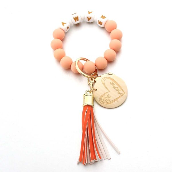 Wholesale Cartoon Love Wooden Sign Creative MAMA Letter Silicone Bead Wrist Keychain