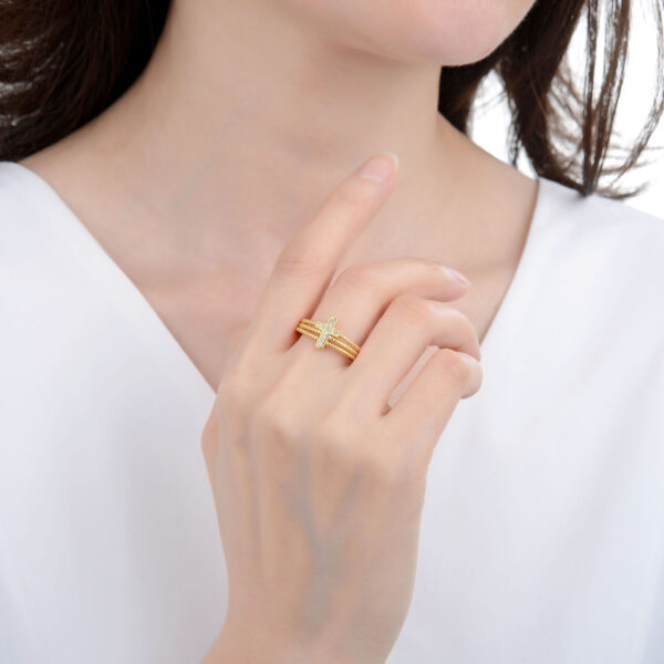 O1CN01kA78lf25dx1h0Jadm_2212612967550-0-cib Wholesale Multi-layered Diamond Zircon Cross Open Adjustable Ring