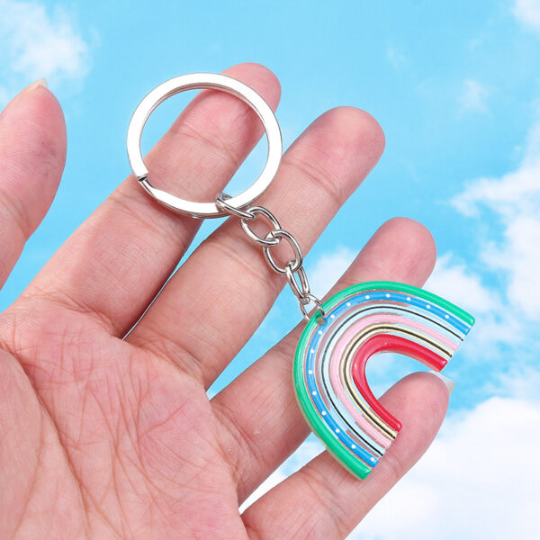 O1CN01kTxWCy2KzDiC1Pw69_2211051639627-0-cib Wholesale Acrylic Rainbow Keychain School Bag Accessories Pendant