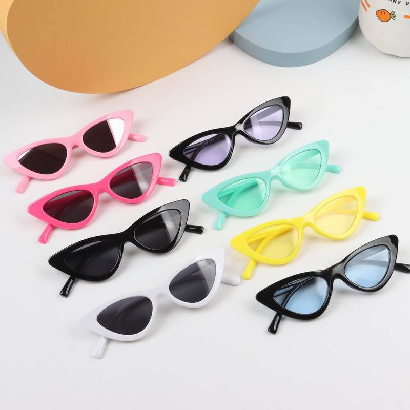 Wholesale Children's Glasses, Fashionable Cross-Border Supply Sunglasses, Triangular Cat-Eye Light-Colored Lenses, Personalized Trendy European and Am