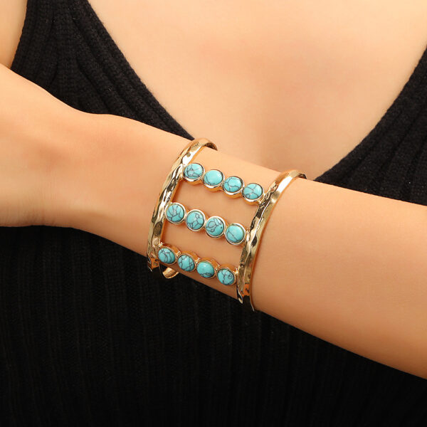 O1CN01kYLa7A1IWhez6SepY_3494910901-0-cib Wholesale Imitation Turquoise Boho Geometric Metal Bracelet