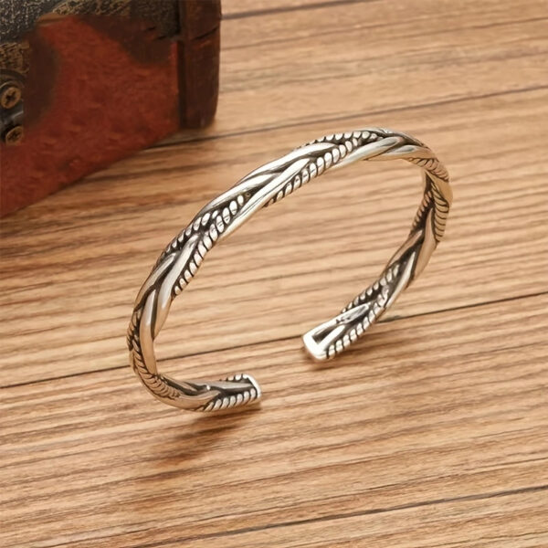 O1CN01ksoGO01lsLKU92tjg_2208865594874-0-cib Wholesale Vintage Silver Twist Braided Open Adjustable Bracelet