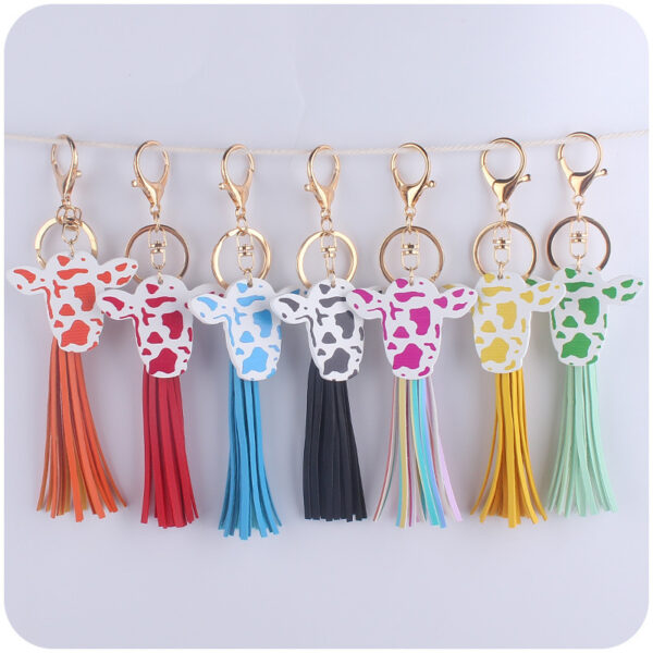 Wholesale Cartoon Western Bull Head Wooden Colorful Long Tassel Keychains