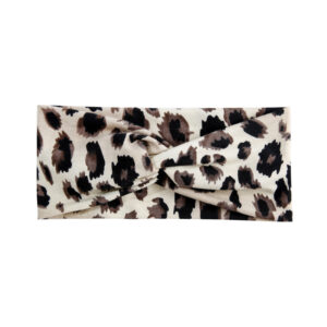 02 white leopard print