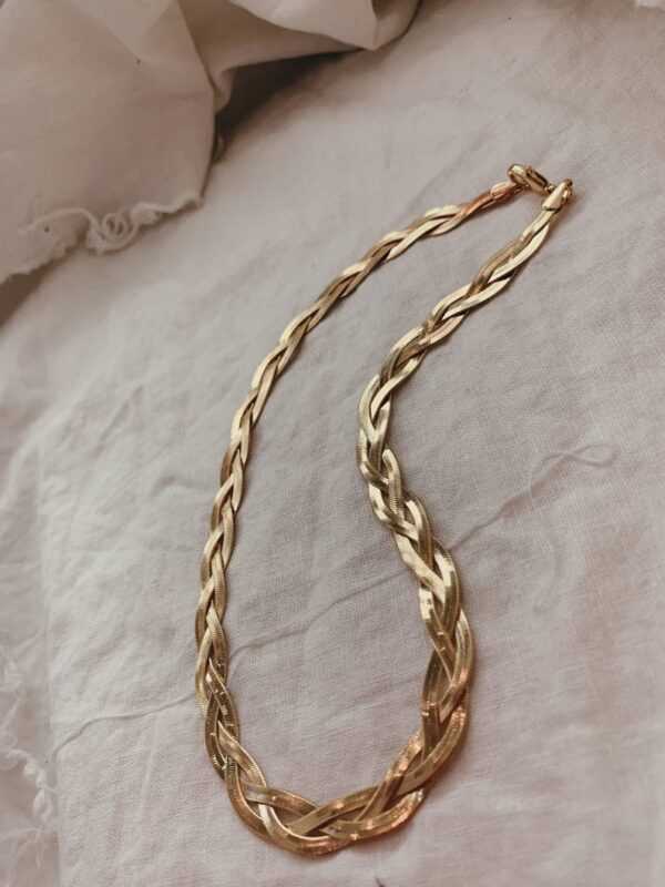 O1CN01kzG4b11VHfbEzqbLR_4112122628-0-cib Wholesale Stainless Steel Plated 18k Three-layer Braided Flat Snake Bone Thick Necklace