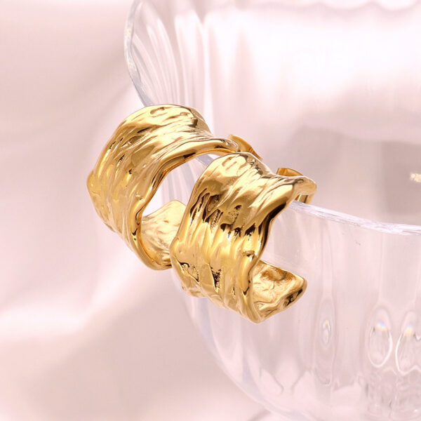 Wholesale Stainless Steel 18K Gold Pleated Geometric Exaggerated Earrings