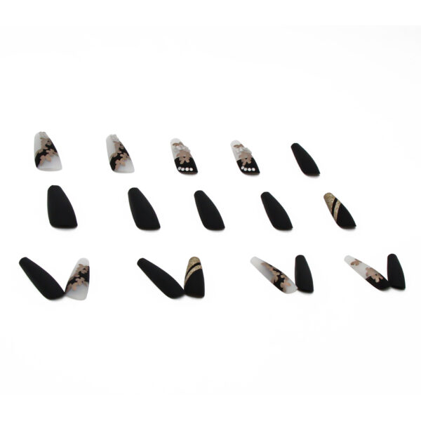 Wholesale Plastic Butterfly Diamond Nail Art Chips