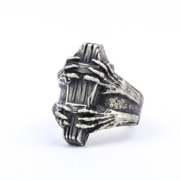 O1CN01lLn0Jf1de822rpENG_2249443760-0-cib Wholesale Alloy Coffin Ghost Claw Vampire Ring