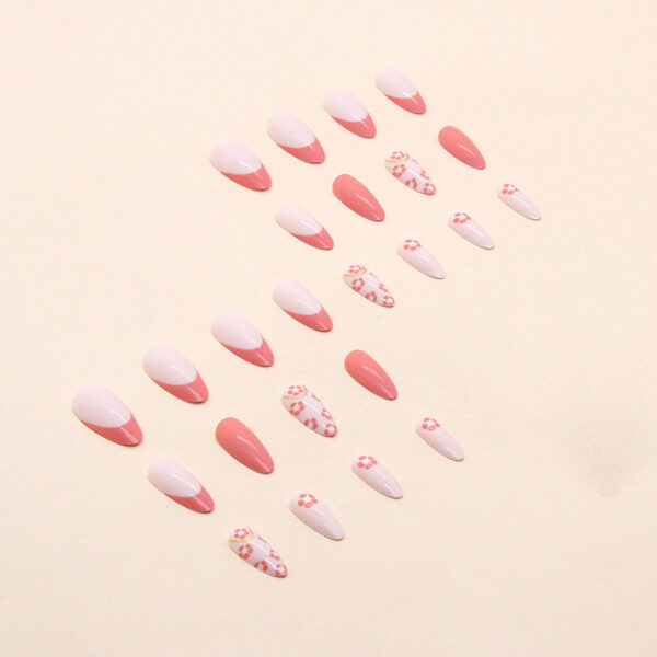 Wholesale Resin Small Flower Almond Manicure 24 Pieces Box