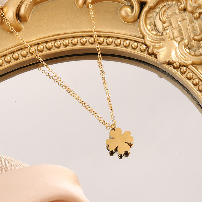 Wholesale 18K Four-leaf Clover Titanium Clavicle Chain