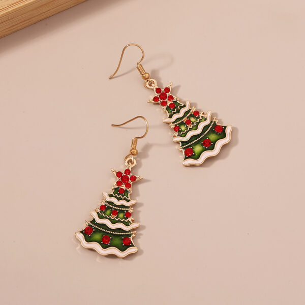 O1CN01liKQeH1gFnsegB85K_2213748334113-0-cib Wholesale Christmas Alloy Diamond Inlaid Christmas Tree Drop Oil Earrings