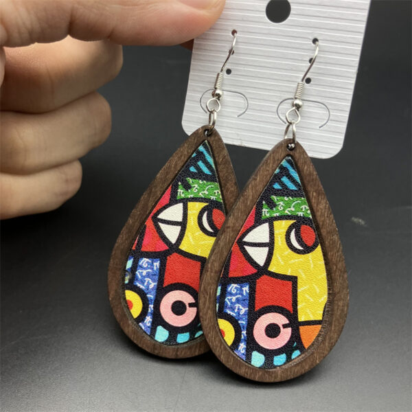 O1CN01ls7JNw1MP9dp0en57_2213147401426-0-cib Wholesale Vintage Oil Painting Wood Earrings