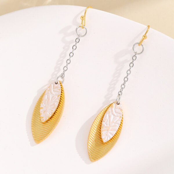 O1CN01ltroIX1TI0ljkArbL_2206709272358-0-cib Wholesale Long Leaf Alloy Earrings