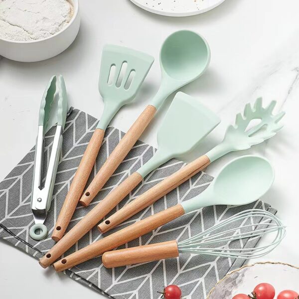 Wholesale Kitchen Silicone Shovel Set of 12 Pieces
