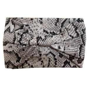 Wide-brimmed tawny snake pattern 12